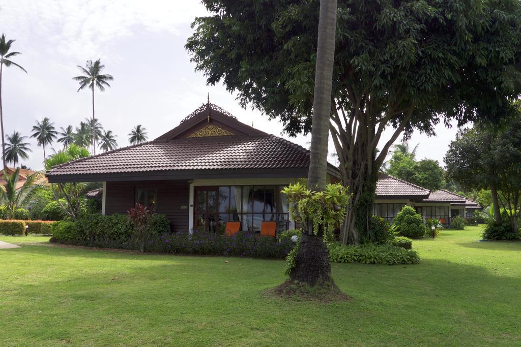 Viva Vacation Resort Lipa Noi Exterior photo